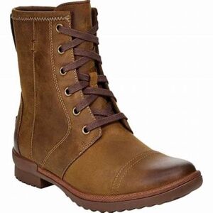 Ugg Ashbury Boot